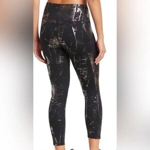 Zella Shimmering Black Leggings